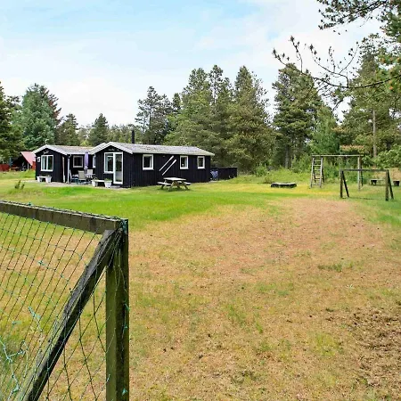 Three-bedroom In Blavand 77 Semesterbostad *