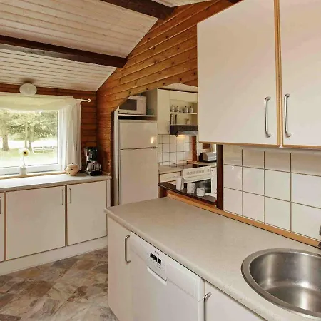 Three-bedroom In Blavand 77 Semesterbostad *